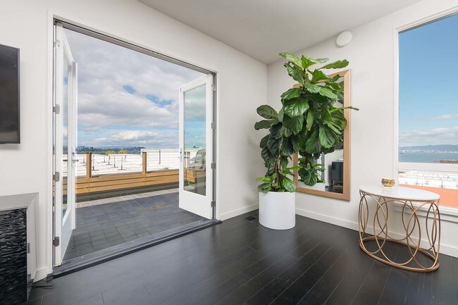 Foto del edificio - 555 Innes Ave