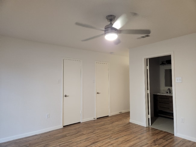 Building Photo - 10310 Pine Pass Dr