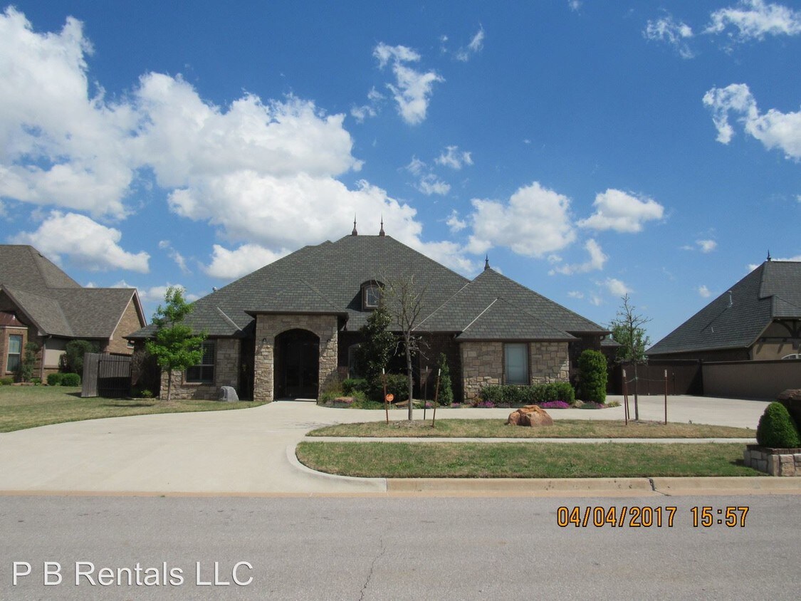 3721 NE Eastlake Dr, Lawton, OK 73507 House Rental in Lawton, OK