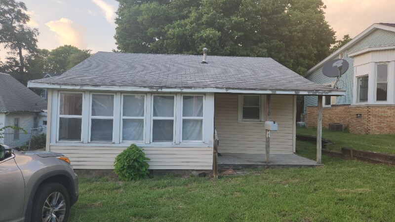 Foto principal - 108 E Main St