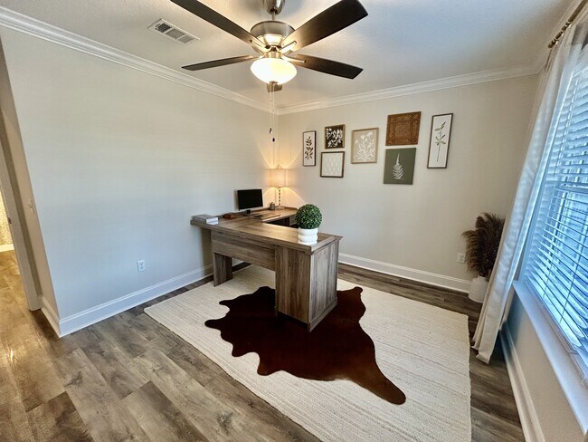 Foto del edificio - 303B Freight Train Trl