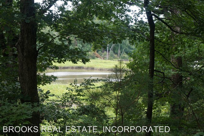 Building Photo - 4 br, 2.5 bath House - 121 Mathew's Grant