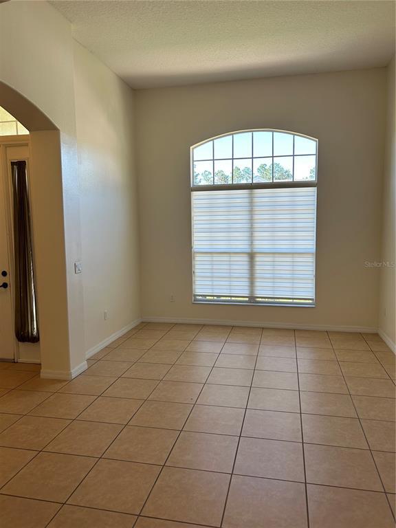 Foto del edificio - 2135 Laurel Blossom Cir
