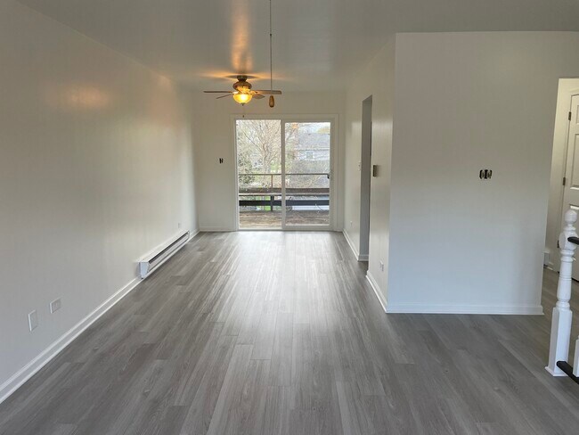 Foto del edificio - 518 W Grant Hwy