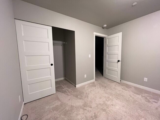 Habitación amueblada - 13914 35th Pl W