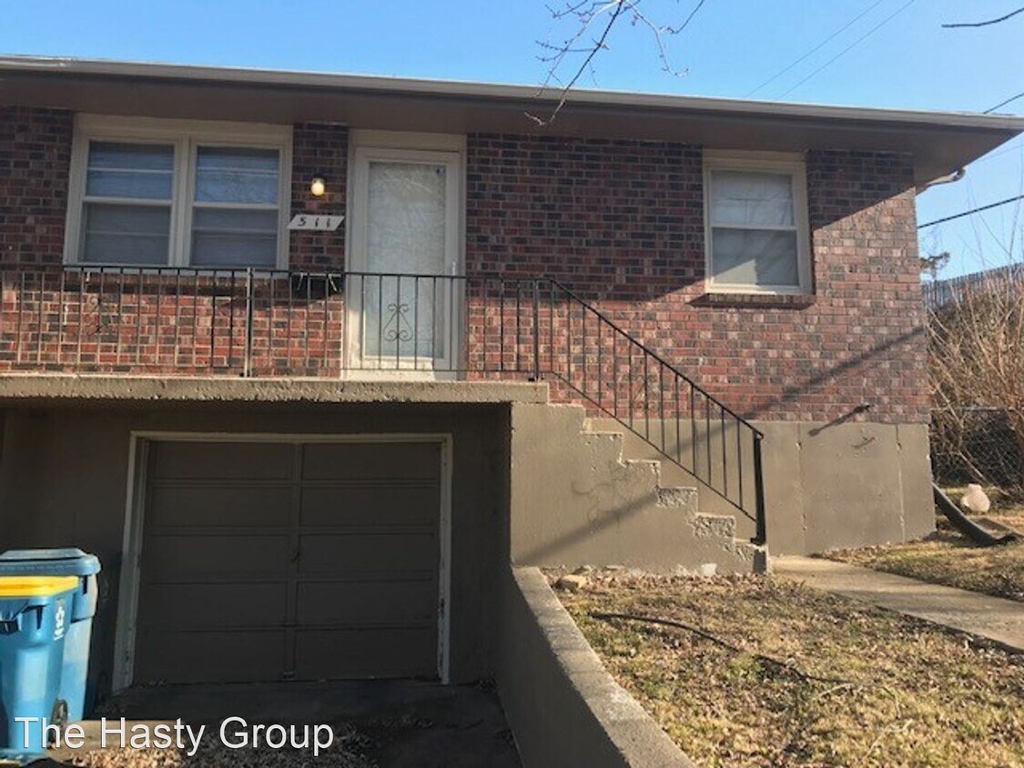 Foto principal - 2 br, 1 bath House - 511 S Vassar Avenue