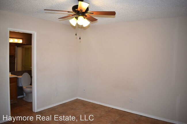 Building Photo - 4 br, 2 bath House - 933 Plaza Benito