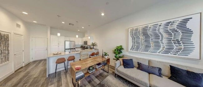 Building Photo - 10109 Serenity Star Wy