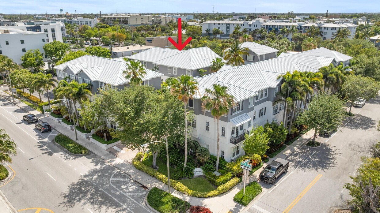 Foto principal - 290 NE 5th Ave