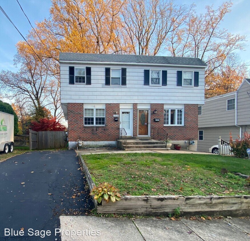 3 br, 1.5 bath House 1839 Shallcross Ave House Rental in Folcroft, PA