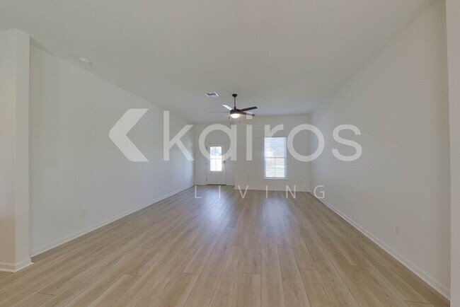 Foto del edificio - 225 Sonnier Rd