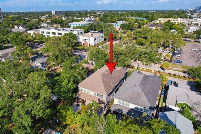 Building Photo - 112 S Bungalow Park Ave