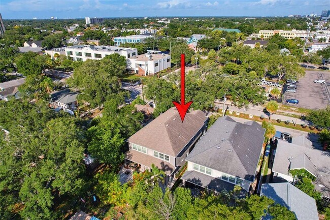 Foto del edificio - 112 S Bungalow Park Ave