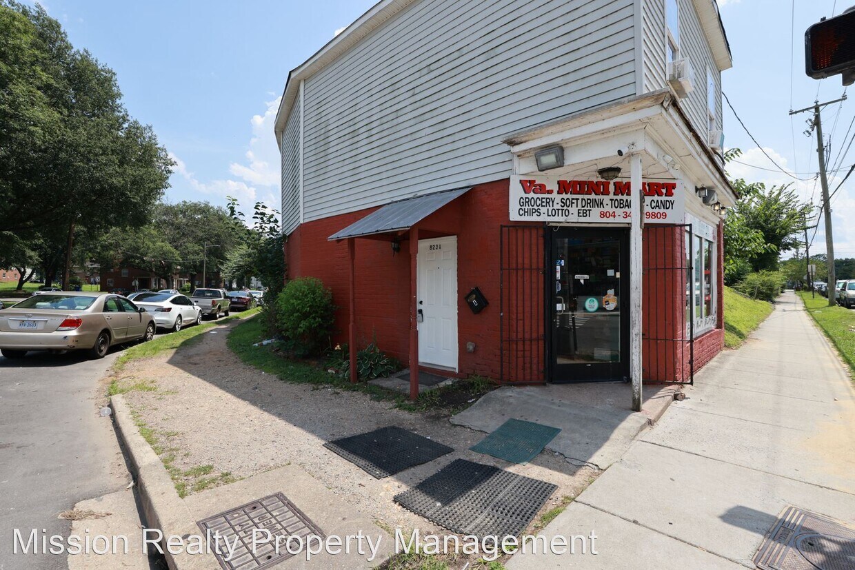 Primary Photo - 3 br, 1.5 bath House - 823 Mosby St Apartm...