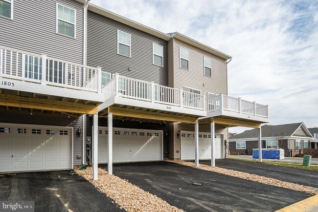 Foto del edificio - 1803 Noyack Ln