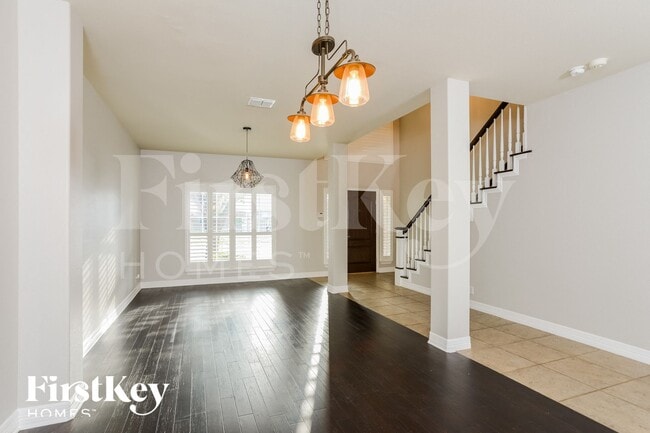 Foto del edificio - 24443 Flint Creek