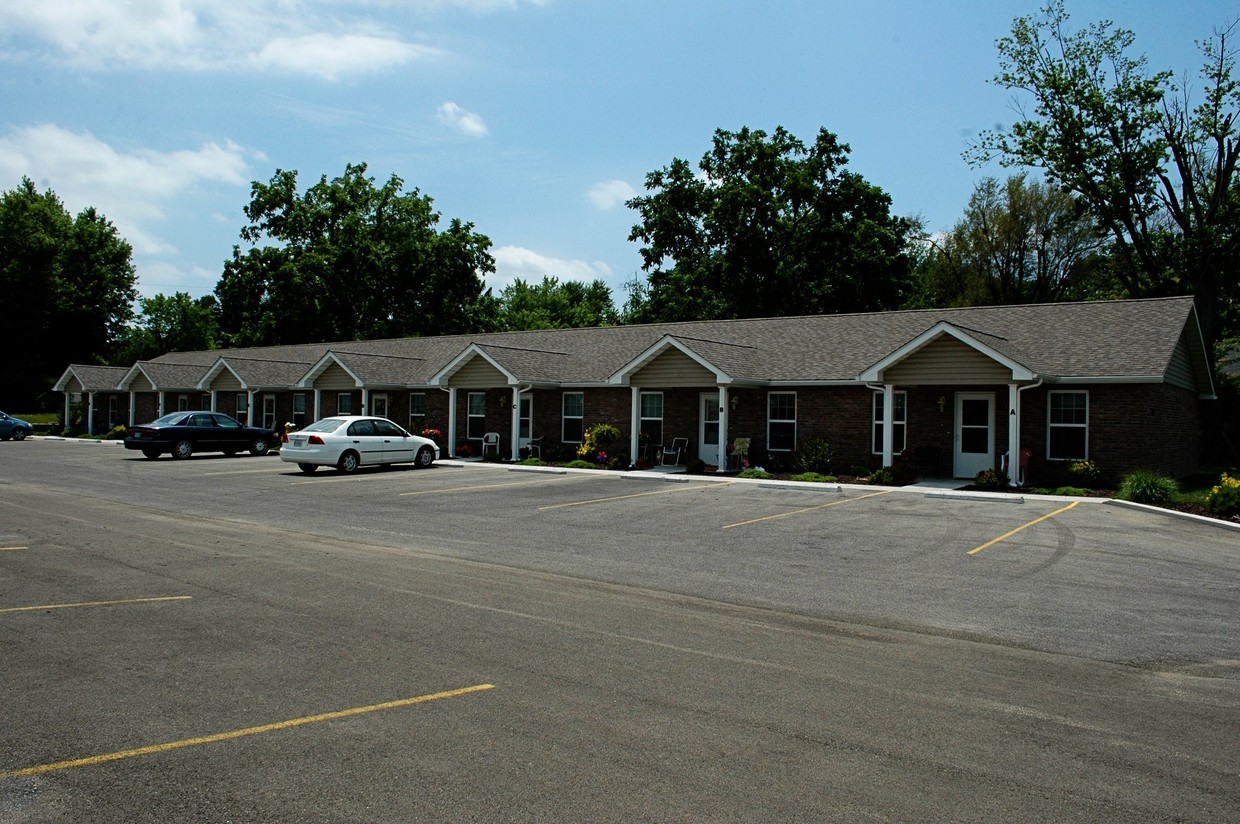 Quiet Senior Living - 834 Electric St