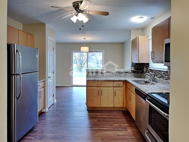 Foto del edificio - 2571 Allegro Ln