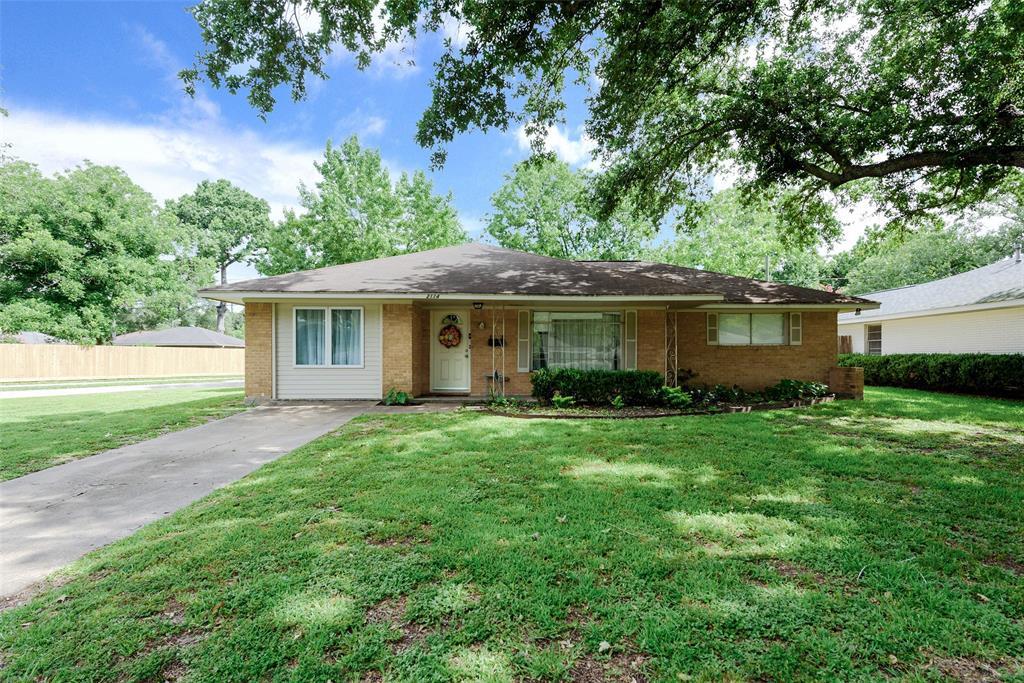 Primary Photo - 2114 Hewitt Dr