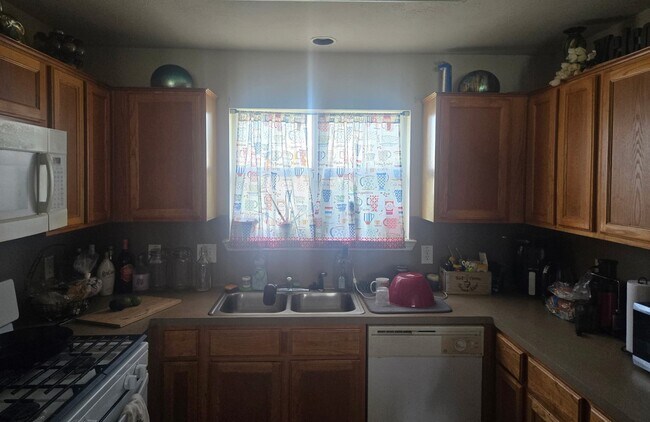 Foto del edificio - 21135 Sprouse Cir