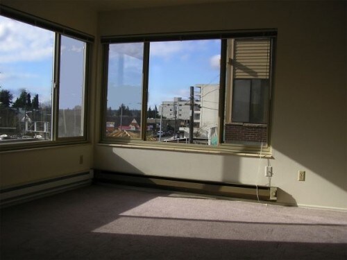 Building Photo - Mondrian Apartments - 1 bedroom