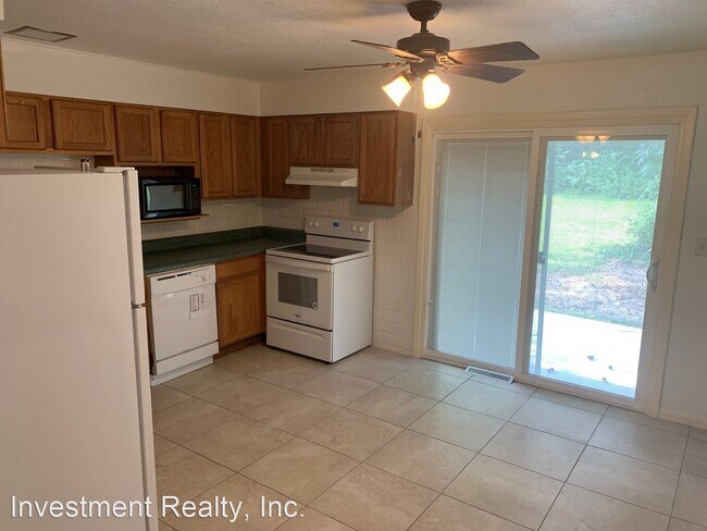 Building Photo - 4 br, 2 bath House - 807 Fairgrounds Rd