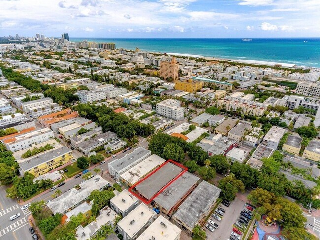 Foto del edificio - 644 Meridian Ave