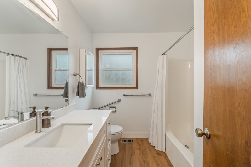Foto principal - 13265 SW Barlow Rd