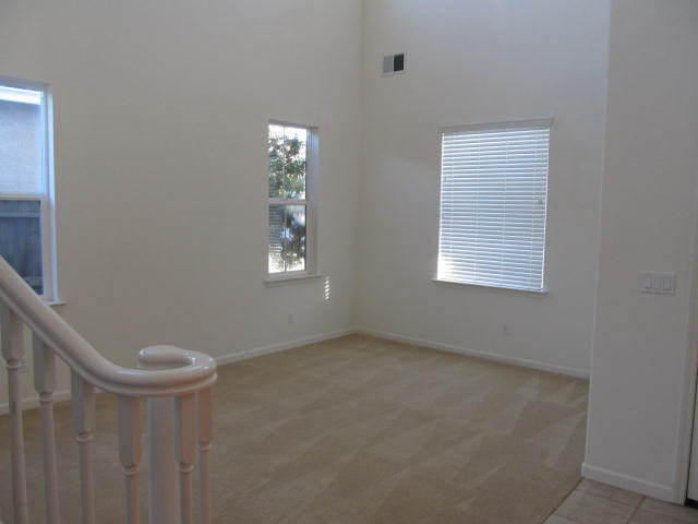 Foto del edificio - Large two story home in Sylvan School Dist...