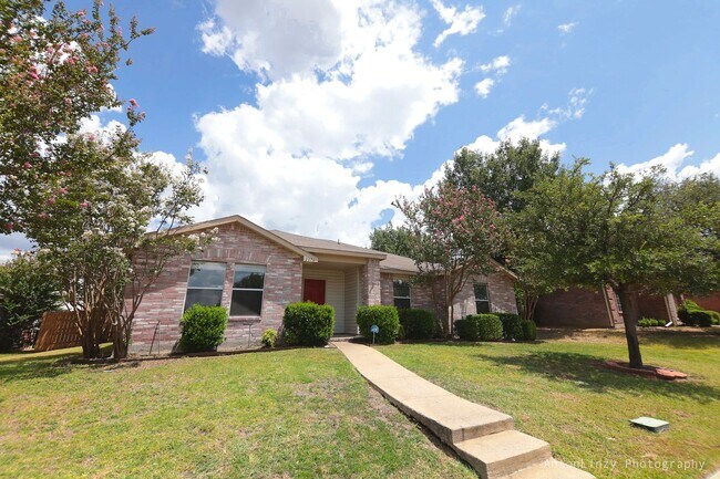 Foto del edificio - 2374 Somerset Dr