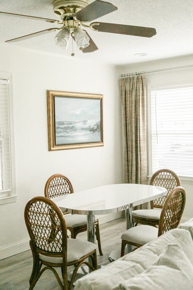 Foto del edificio - 509 Rivera Dr