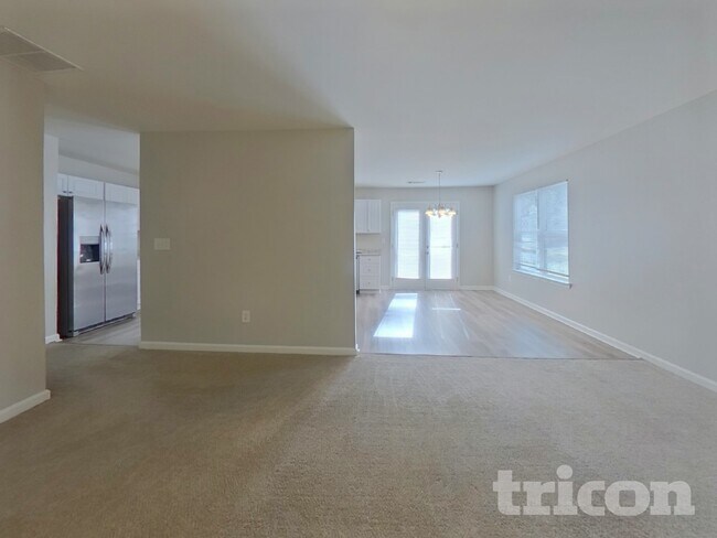 Foto del edificio - 110 Summerbrook Rd