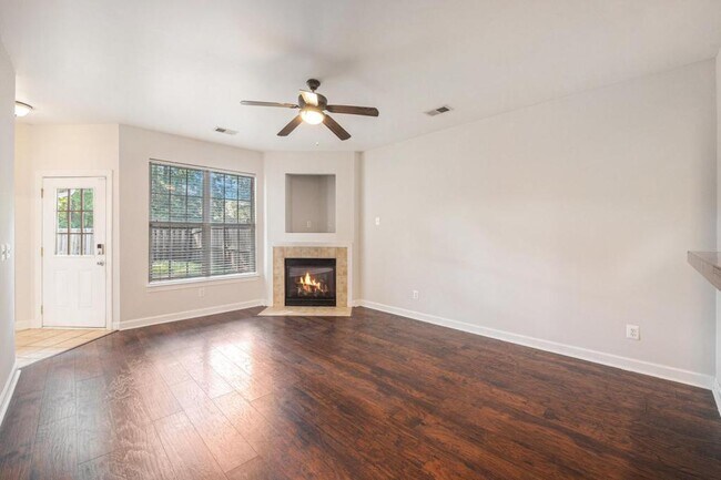 Foto del edificio - 2897 Sweetleaf Ln