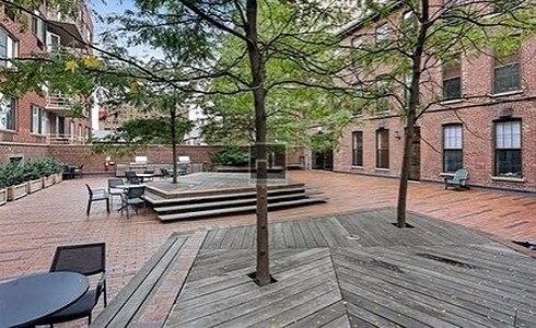 Foto del edificio - 560 State St