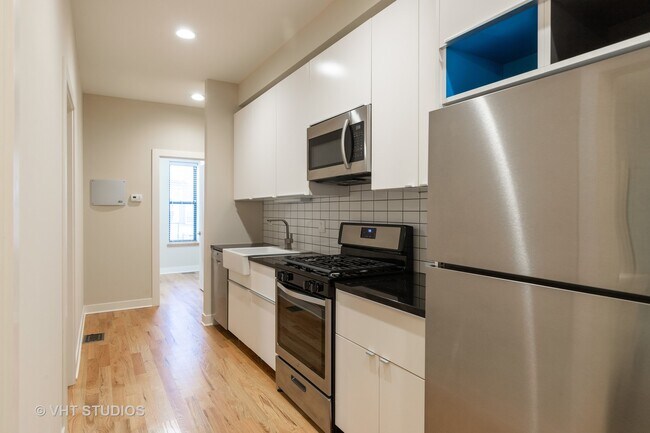 Foto del edificio - 120 E 57th St