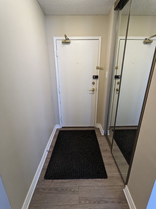 Front Hall - 500 Laurier Av W