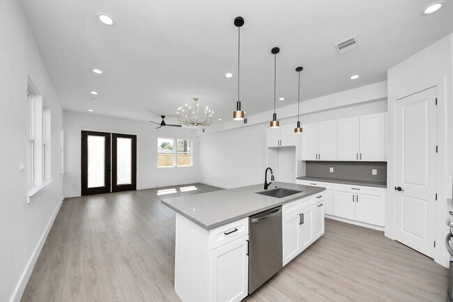 Foto del edificio - 4133 E Toliver St