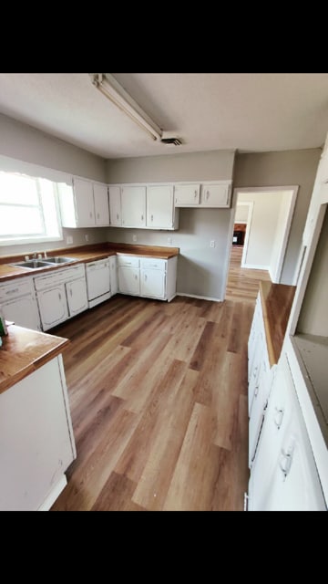 Building Photo - 5154 Raymond Ave