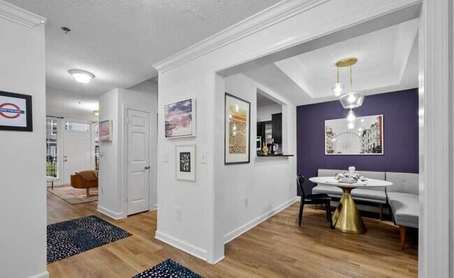 Building Photo - 3 bedroom in Atlanta GA 30346