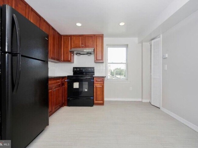 Foto del edificio - 2 Bedroom 2 Bathroom Apartment in Philadel...