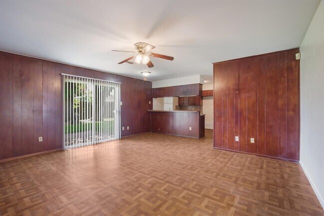 Foto del edificio - 4342 Brookston St