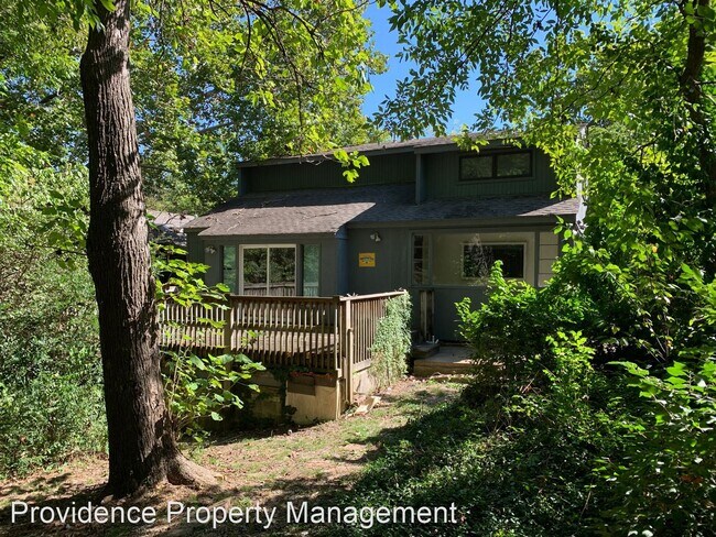 Foto del edificio - 3 br, 2 bath House - 649 Wilson Ave