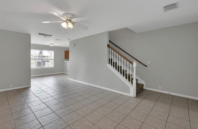 Building Photo - 635 Cypresswood Trce