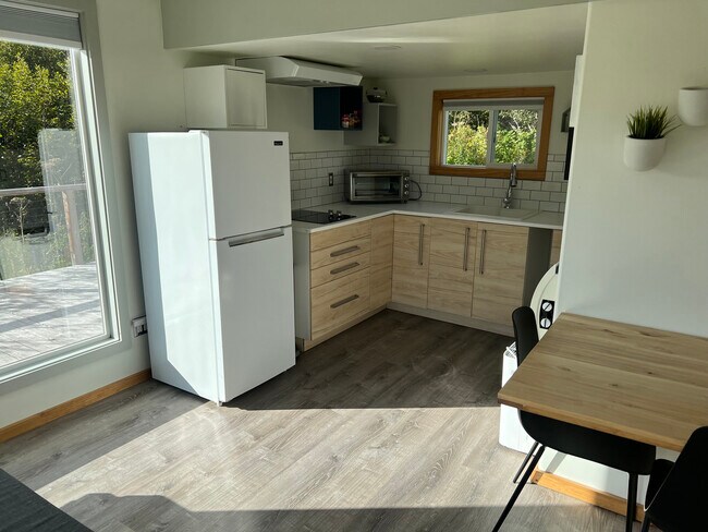Foto del edificio - 56855 Thurston Dr