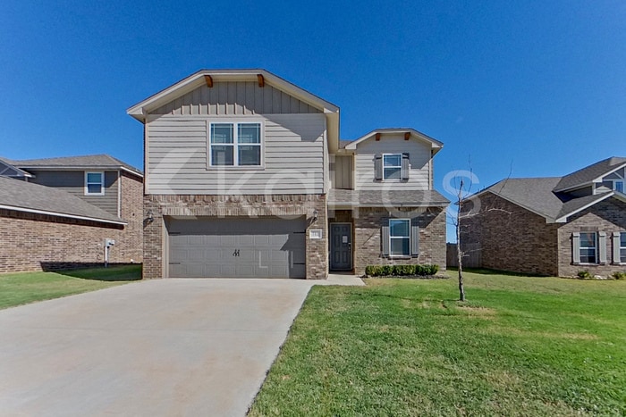 Foto principal - 712 St James Pl