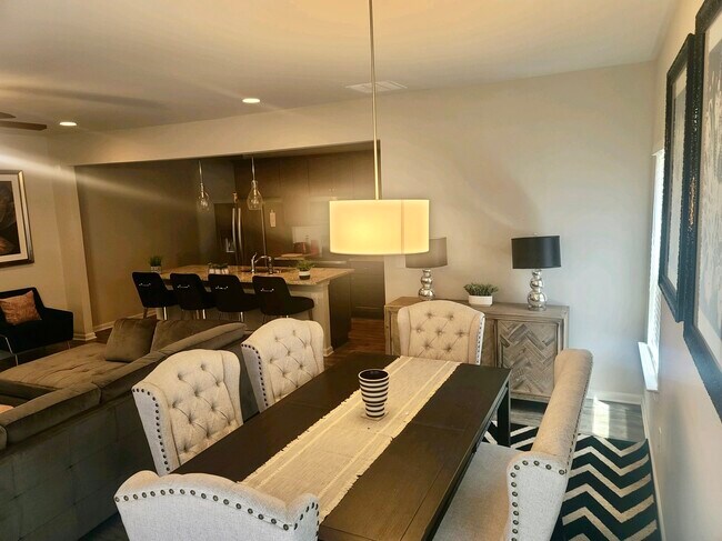 Dining Room - 383 Mulberry Row SE