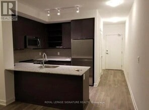 Building Photo - 4633 Glen Erin Dr