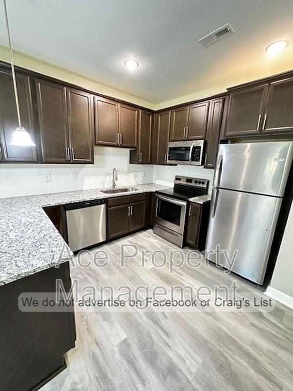 Building Photo - 4942 Rockfish Rd