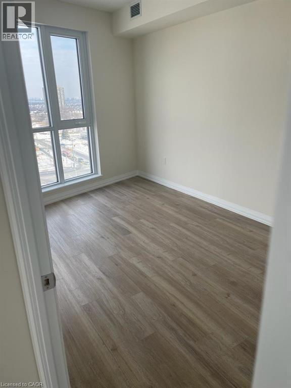 Photo du bâtiment - 35 Watergarden Dr