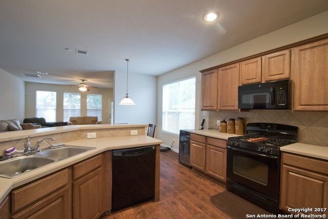 Building Photo - 25614 CORAL VINE